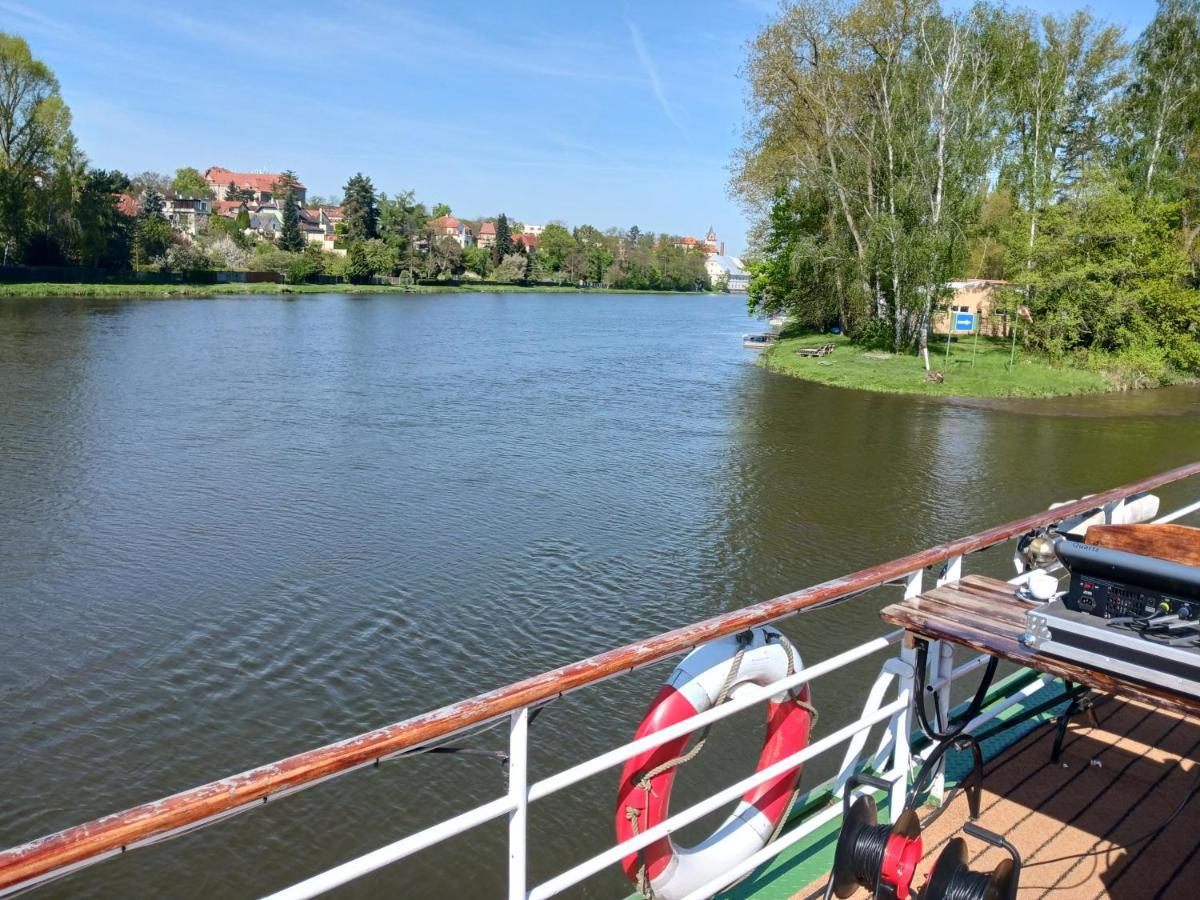 Florentina Boat Литомержице Экстерьер фото