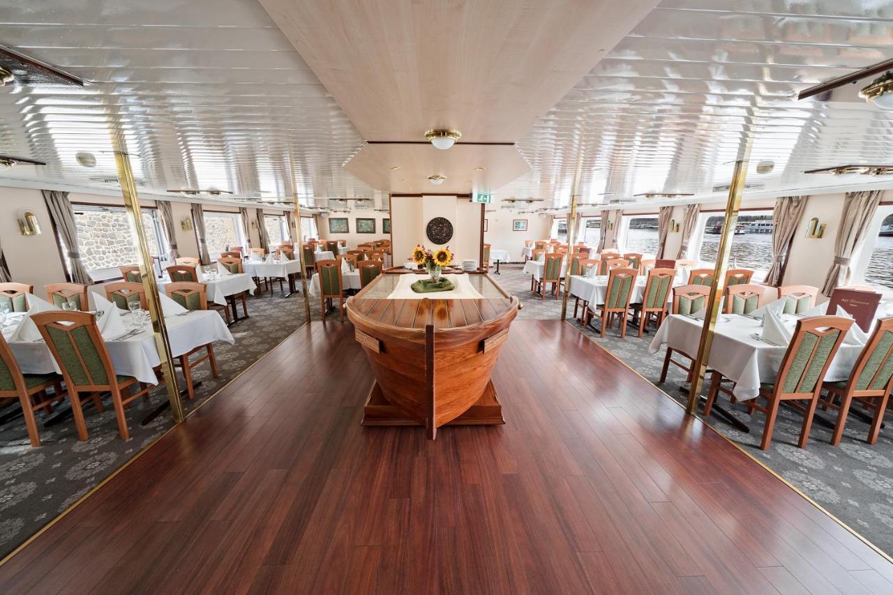 Florentina Boat Литомержице Экстерьер фото
