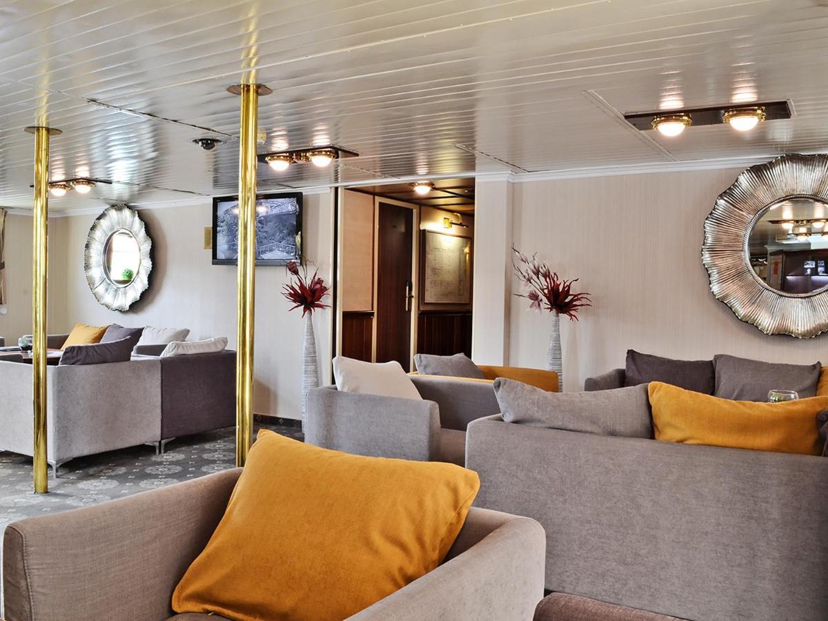 Florentina Boat Литомержице Экстерьер фото
