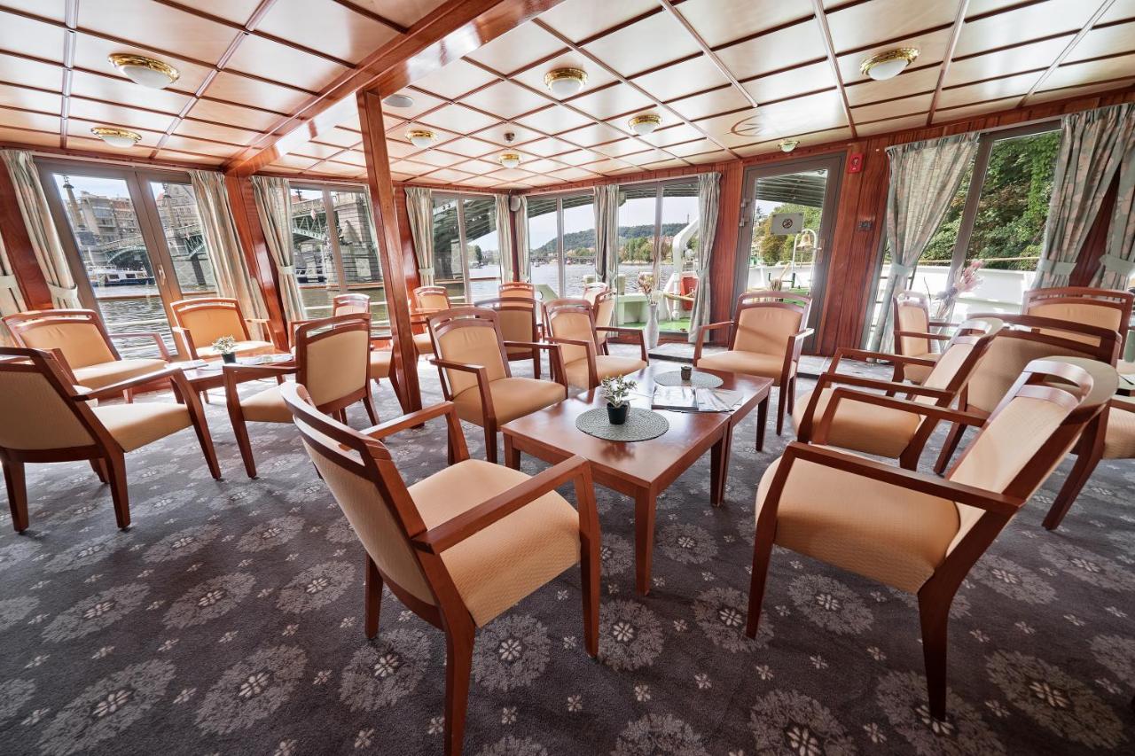 Florentina Boat Литомержице Экстерьер фото